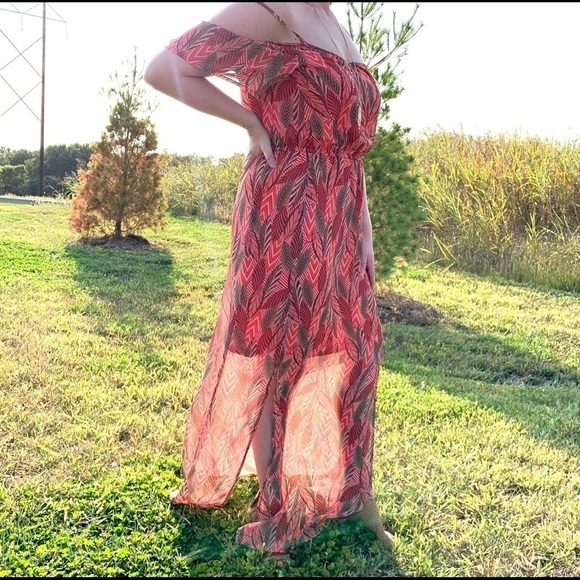 Charming Charlie Cold Shoulder Coral and Brown Retro Leaves Maxi Dress - Picture 2 of 15